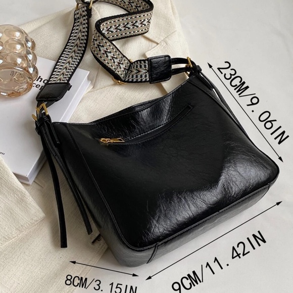 Western Vegan Leather Shoulder Crossbody Bag - Picture 11 of 16